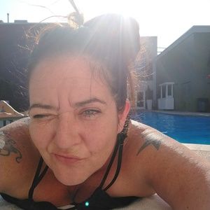 Meet your Posher, Sierra